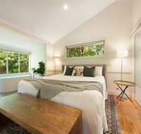 Clouds Montville - Australian Directory