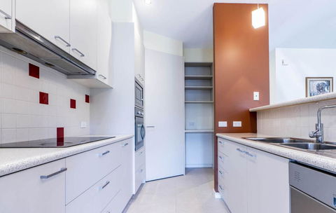 COASTAL SOUL VILLA @ BROADBEACH - Australian Directory 2