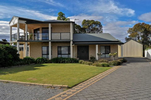 Coffin Bay Retreat - Australian Directory 0