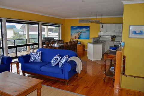 Coffin Bay Retreat - Australian Directory 3