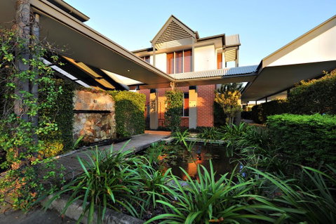 Comfort Inn & Suites Northgate Airport Motel - Australian Directory 2