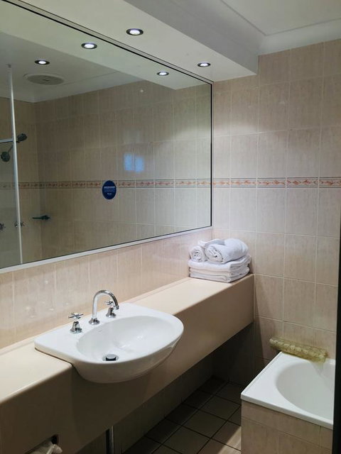 Comfort Inn Bushman's - Australian Directory 3