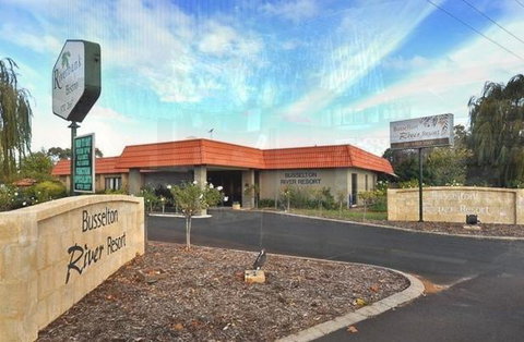 Comfort Inn Busselton River Resort - Australian Directory 0