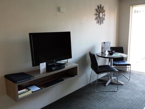 Comfort Inn Towradgi Beach - Australian Directory 0