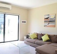 Comfortable 2 Bedroom Unit With Garden - Australian Directory