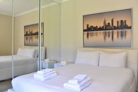 Comfortable 2 Bedroom Unit With Garden - Australian Directory 2