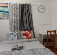 Comfortable Guest Room closes to Emerald CBD - Australian Directory
