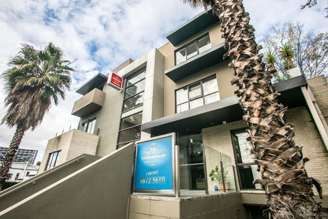Comfy Kew Apartments - Australian Directory 1