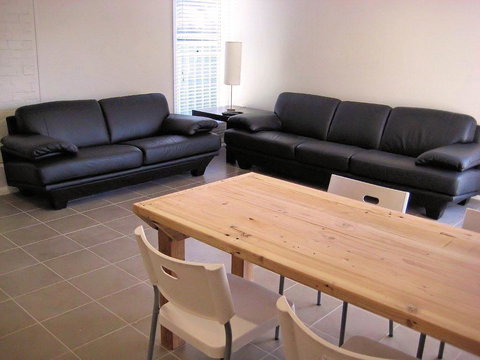 Comfy Stay Accommodation - Australian Directory 0