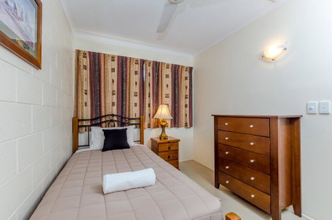 Como Apartments Gladstone - Australian Directory 3