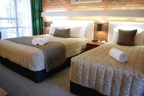 Connells Motel & Serviced Apartments - Australian Directory 3