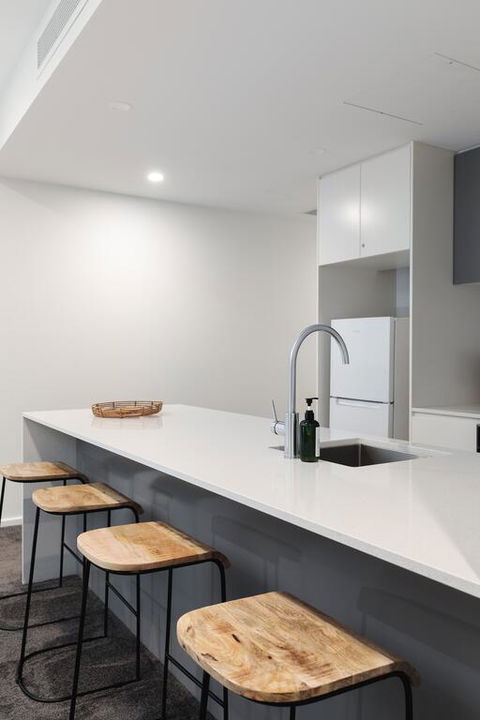 Contemporary Apartment In Newcastle CBD - Australian Directory 3