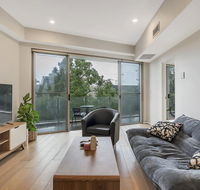 Convenient Apartment - 1 Min Walk To Train - Australian Directory
