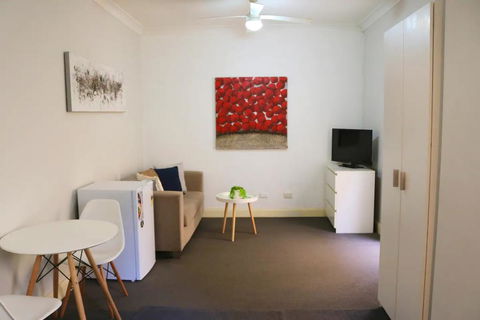 Convenient Studio In Kings Cross - Australian Directory 3