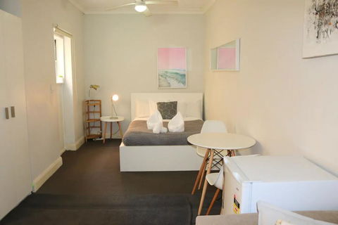 Convenient Studio In Kings Cross - Australian Directory 2