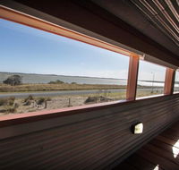 Coorong Aurora - breathtaking waterfront escape - Australian Directory