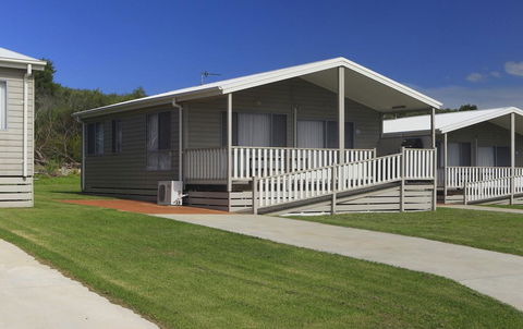 Corrimal Beach Tourist Park - Australian Directory 0
