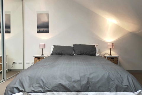 Cosy Modern Apartment In Brunswick - Australian Directory 2