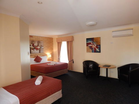 Cotswold Motor Inn - Australian Directory 0