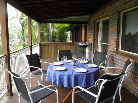 Coucals Cottage - Australian Directory 1