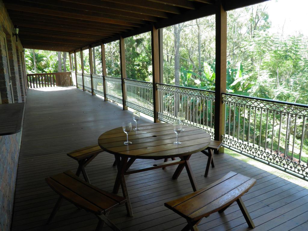 Mount Crosby QLD Australian Directory