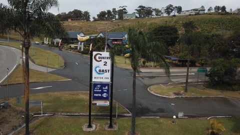 Country 2 Coast Motor Inn Coffs Harbour - Australian Directory 0