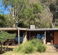 Country Lane Lysterfield - Australian Directory