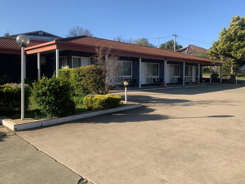 Countryman Motor Inn Cowra - Australian Directory 2