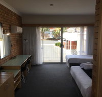 Court Street Motel - Australian Directory