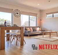 Cozy  Central Apt at Garden City - Free WiFi - Australian Directory