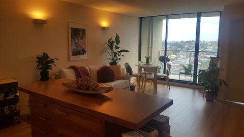 Cozy Shared Home On 11th Fl - Own Balcony - Australian Directory 0