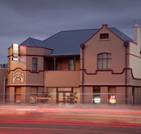 Cross Keys Hotel - Australian Directory