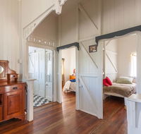 Curlew Cottage - Yungaburra - Australian Directory