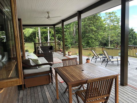 Daintree Valley Cottage - Australian Directory 3