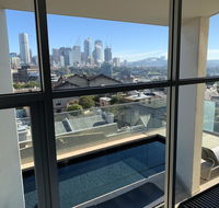 Darlinghurst Spacious apartment with balcony and pool with harbour views - Australian Directory