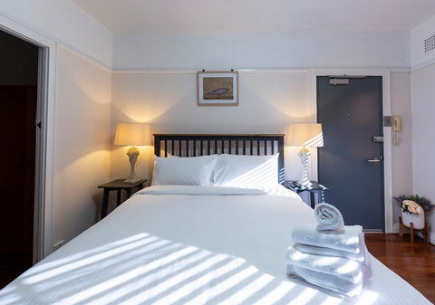 DARLINGHURST STUDIO // SHARED ROOFTOP SPACE - Australian Directory 0