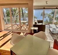 Dauphine 1/23 Townsend Street