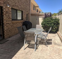 DAVIES STREET 3/14 MOLLYMOOK - Australian Directory