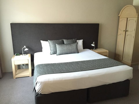 Dawson Motor Inn - Australian Directory 1