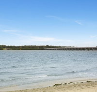 Delightful Duplex on Rose Ct Bongaree - Australian Directory