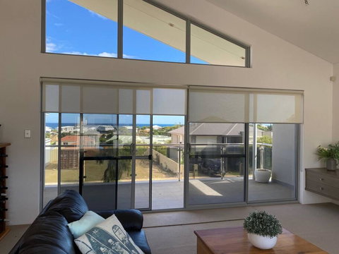 Delux Living In Wannanup - Australian Directory 3