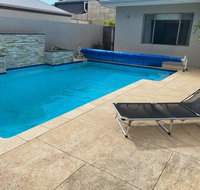 Delux Living in Wannanup - Australian Directory