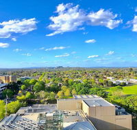 Deluxe  Central Park  4B2B APT  BoxHill  Panorama - Australian Directory
