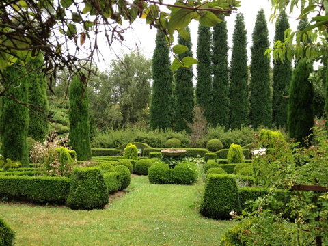 Devon Long Barn - Australian Directory 2