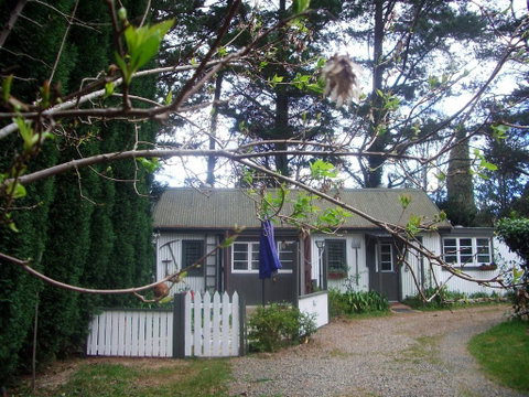 Devon Long Barn - Australian Directory 0