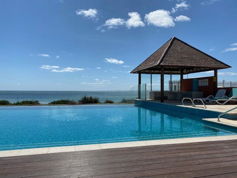 Dolphin View 404 - Australian Directory 0