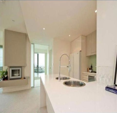 Dolphin View At Spinnaker - Australian Directory 2