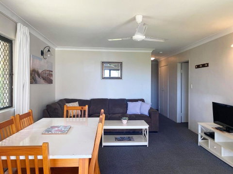 Dolphin View On South Esplanade - Australian Directory 3