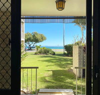 Dolphin View on South Esplanade - Australian Directory