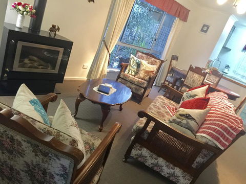 Donkey Tales Farm Cottages - Australian Directory 2